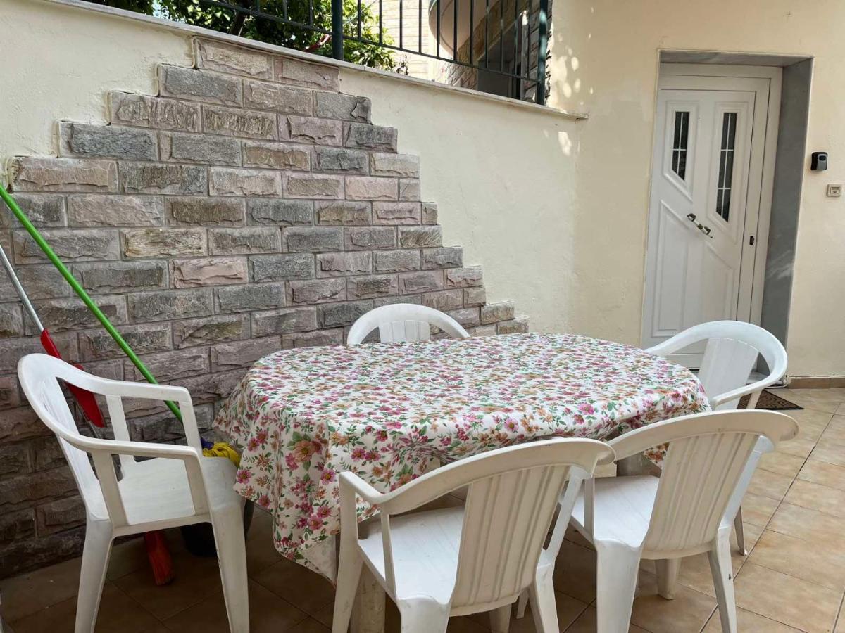 Family Garden Apartment Nea Michaniona Exterior photo